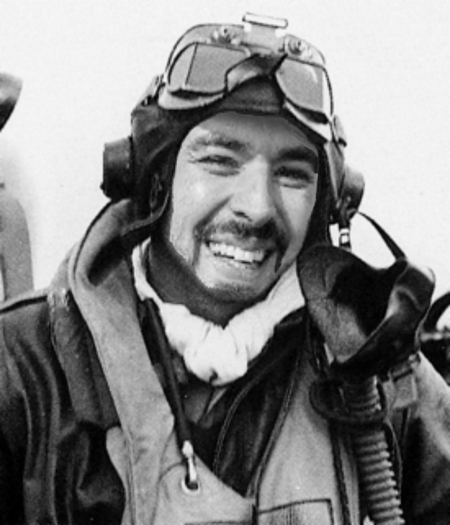 5ab0ffb16b66b_WWII-USPilot.jpg.b90b368b412f102bd589610f5e806342.jpg
