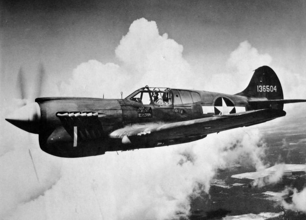 Curtiss P-40K.jpg