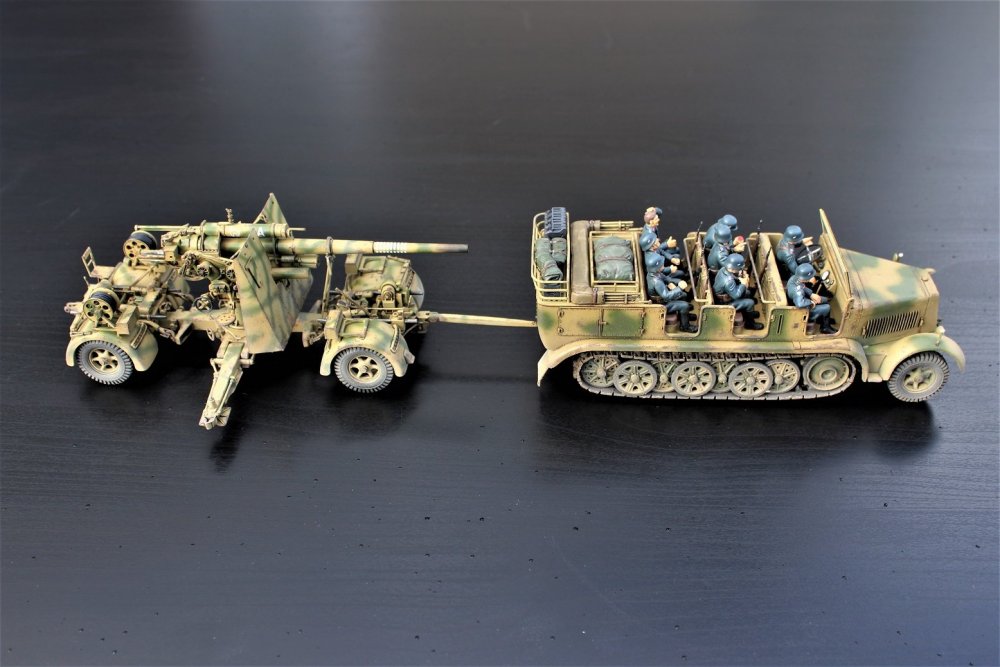 Sd.Kfz. 7 Build 87.JPG