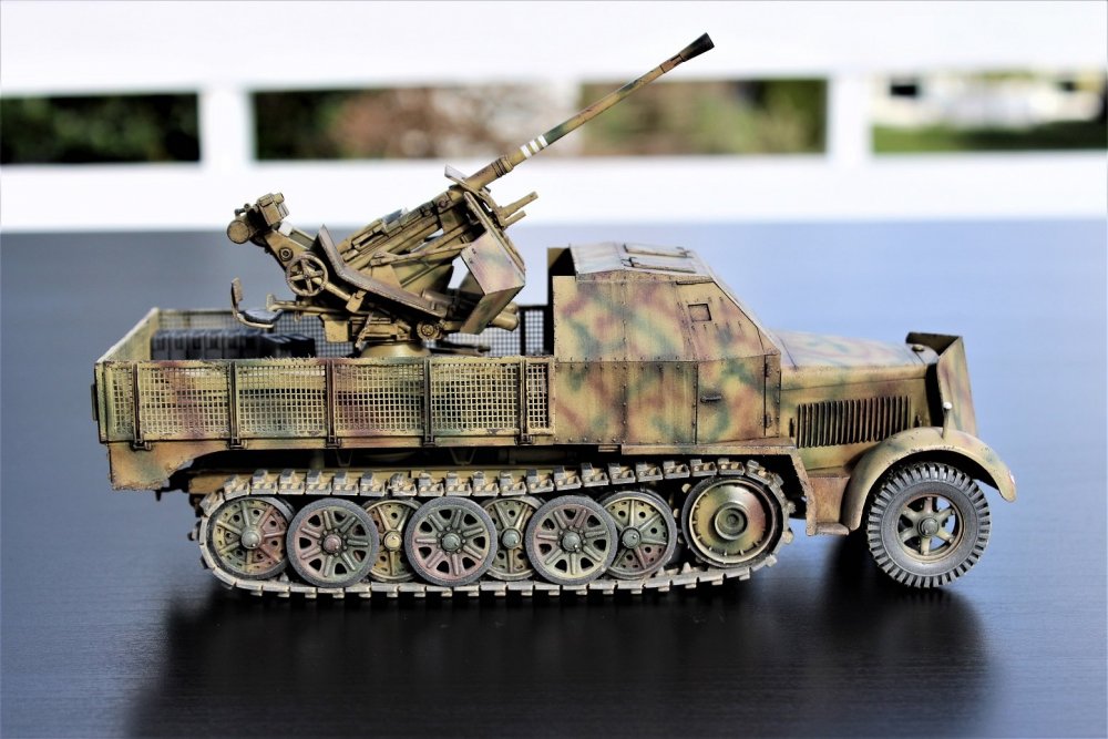 Sd.Kfz. 72 Flak 37  6.JPG