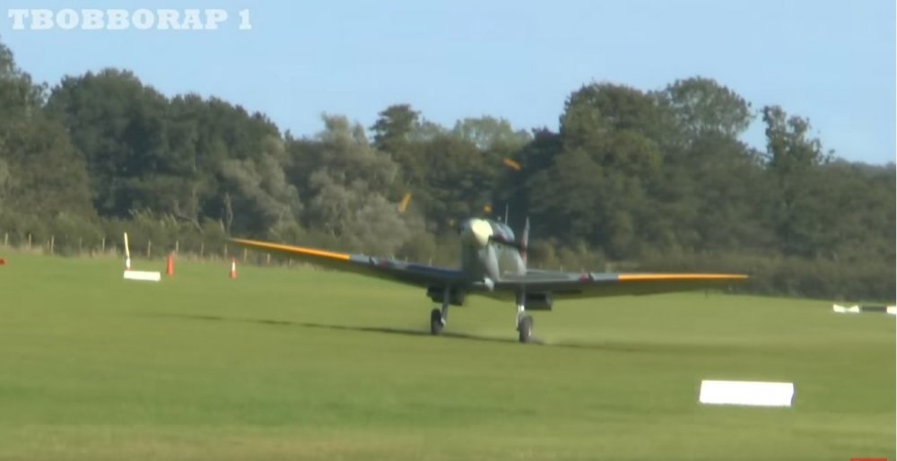 Spitfire 1.jpg