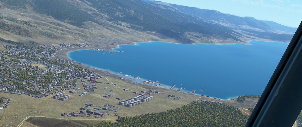 Novoryssiysk piers.jpg