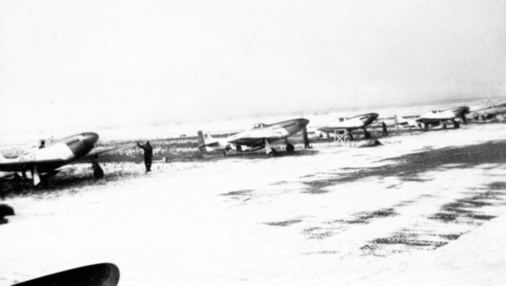 328th runnin up Y-29.png