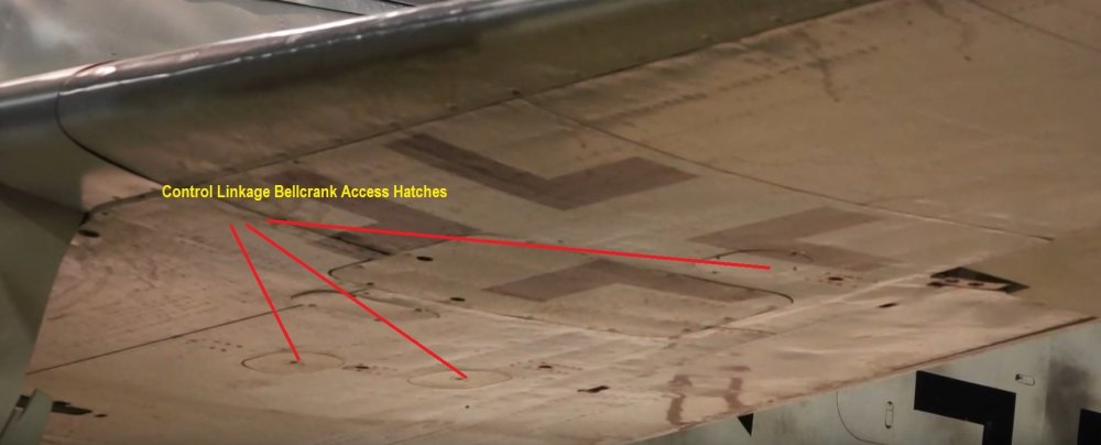 Fw 190 D9 belcrank Inspection Hatch.jpg