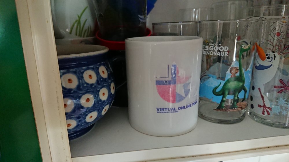 VOW-Tasse.thumb.JPG.963ef004822cabd3be341011758fc4ff.JPG