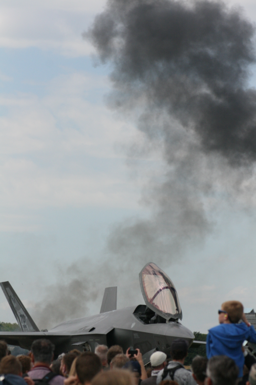 F 35 smoke.png