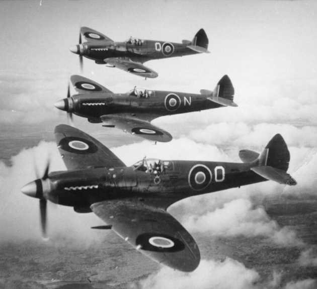 supermarinespitfire14.jpg.c6a4603cf504e68362fef07622573a68.jpg