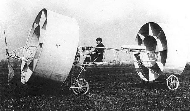 early-flying-machines.jpg.e0dc4a14465f57b1529d0cf91d321d68.jpg