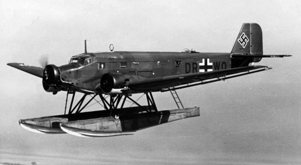 Ju52 waterplane.jpg