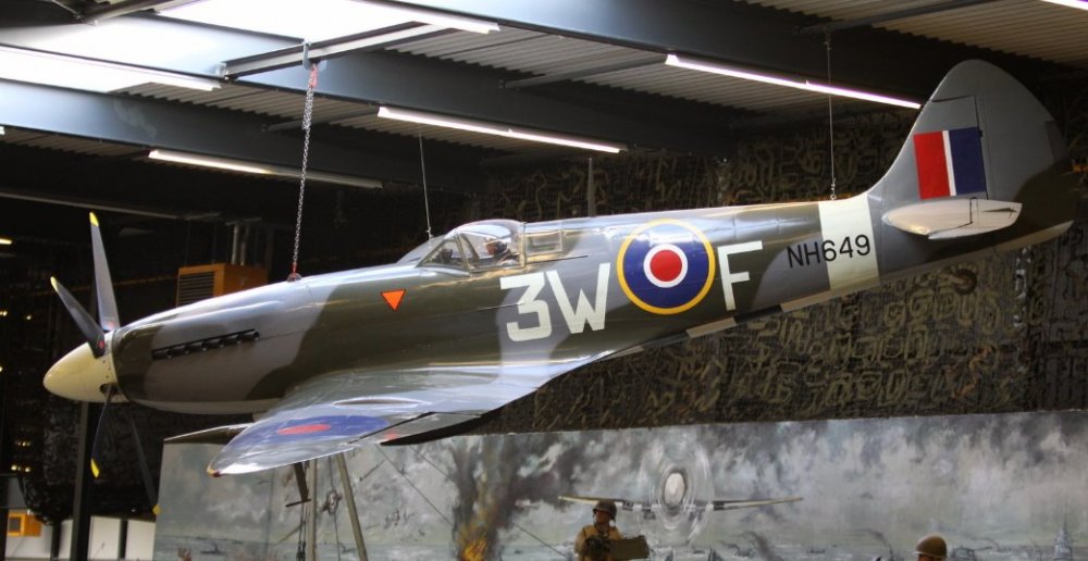 Spitfire_XIV.jpg
