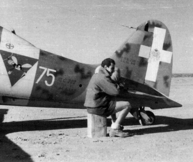 953490624_RA-Macchi-C.202-Folgore-3S23G75SA-75-10-Abu-Aggag-1942-01(1).jpg.1defdf1d69ca00c539080b8b91c6f3a0.jpg