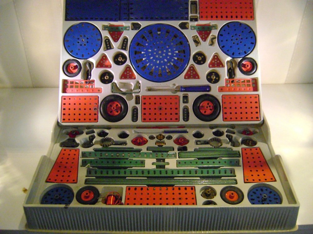 Meccano01.jpg
