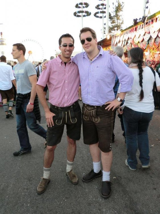 lederhosen.thumb.JPG.61b3eae63a751ad6eb3a8e36230cd5cd.JPG
