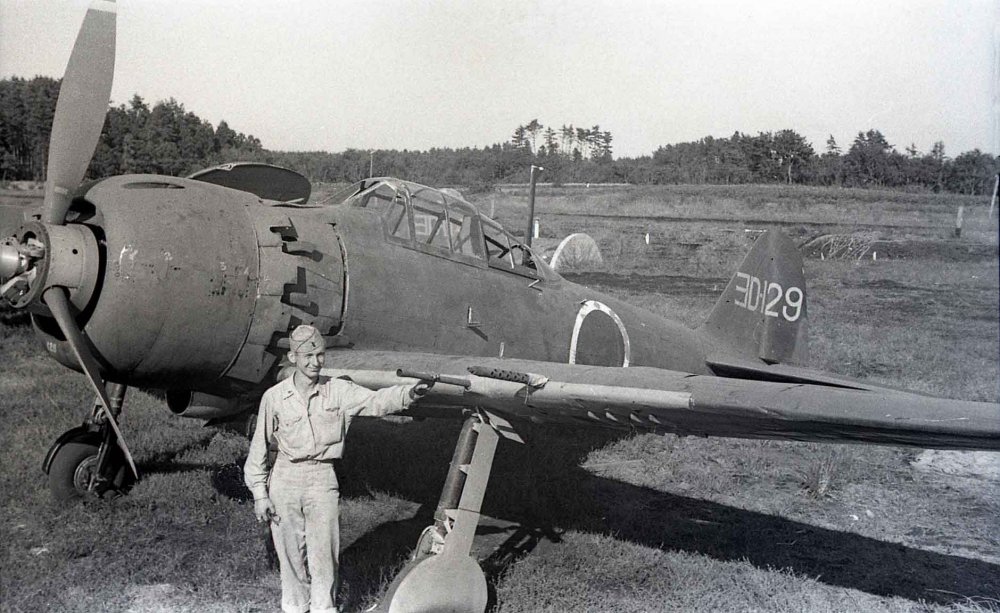 Atsugi AAB Japan 1945 8th Ftr Sqdn 49th FG Don Sanford Low.jpg