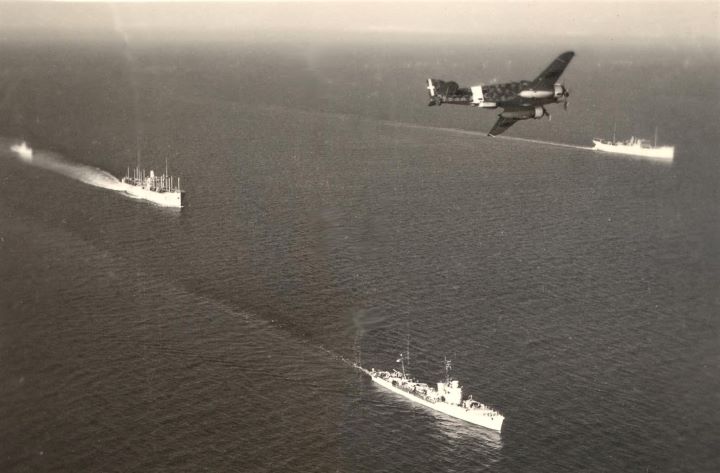 1035159816_ItalianMediterraneanConvoy.jpg.4b0a3f1f813cf8e02b210b9d62670916.jpg