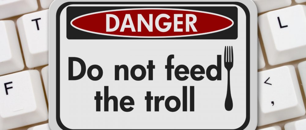 troll-do not feed.jpg