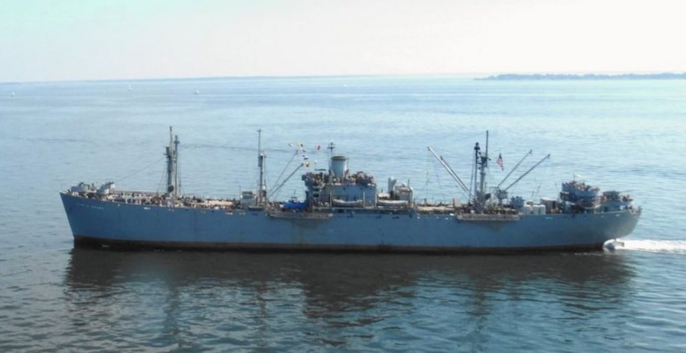 31354993_Libertyshipslowspeedcalmsea.thumb.jpg.4e47ddd3a0482ece85827f638120897d.jpg