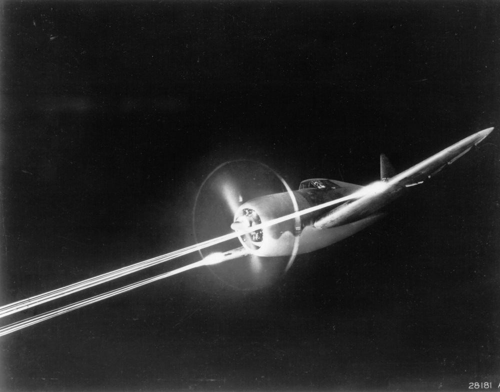 495731573_P-47_does_night_gunnery1.thumb.jpg.8a40633c31f6e3d12c406dd9a927a7c4.jpg
