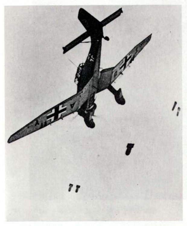 junkers_ju87_stuka_03.jpg