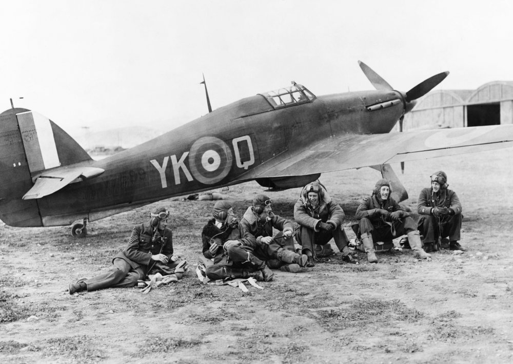 Hawker-Hurricane-I-RAF-80Sqn-YKQ-V7599-at-Eleusis-Greece-IWM-MERAF1088.thumb.jpg.f4bd2fbf563dcaddd5b08474f1dae53f.jpg