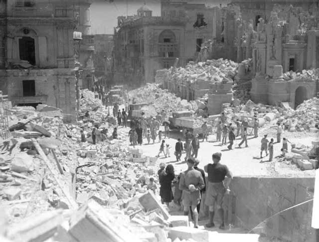 Malta_Bomb_Damage_7_April.jpg.73e6fdc958d0445c5398d84ae028cf52.jpg