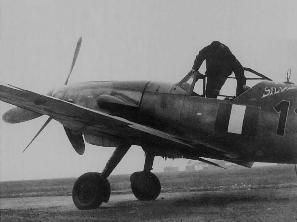 1191798407_Me109G10R3-ANR-II-Gruppo-Caccia-1st-Squadriglia-Black11-WrkN491501-Named-Silva-Flown-By-S-ed-At-Orio-al-Serio-Bergamo-Lombardy-Italy-May-2-1945.thumb.jpg.10e28abef0fad989b13774fb8be6c844.jpg