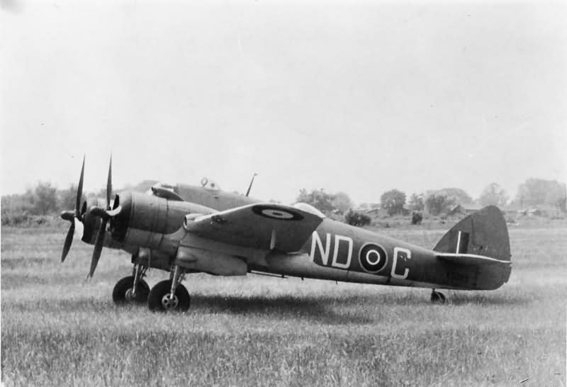 British_Beaufighter_12_June_1942.jpg.53786f97e7eded8a5a399b4ec5985e88.jpg