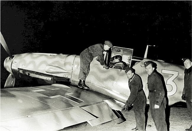 829480983_MesserschmittBf109G5R3JG300Yellow3BadWorrishofenSummer1944..jpg.a049f9733ebb179166fcfc529cefc6f5.jpg