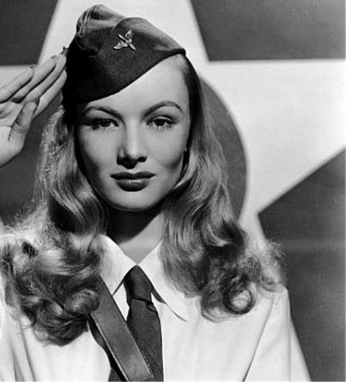 veronica-lake 4.jpg