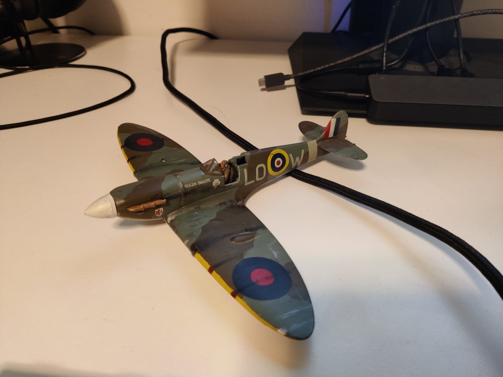 Spitfire_Plastic_Model.jpg