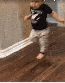 baby-running-away.gif.1f97001d88707c026cb89e8b0e26f089.gif