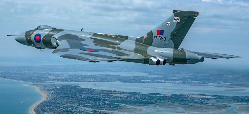 2099844124_AvroVulcan.thumb.jpg.70c54c0a02ebdfe712c8ca284b11e240.jpg