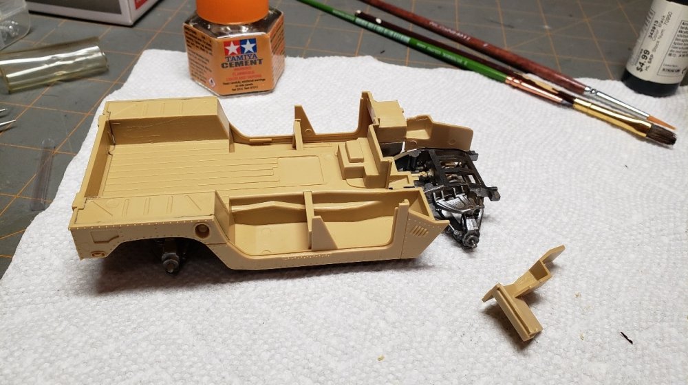 1025 body panels.jpg