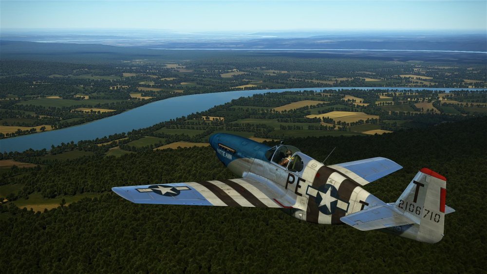 P51B & C - 352nd Fighter Group D-Day 'Pattie Ann'.jpg