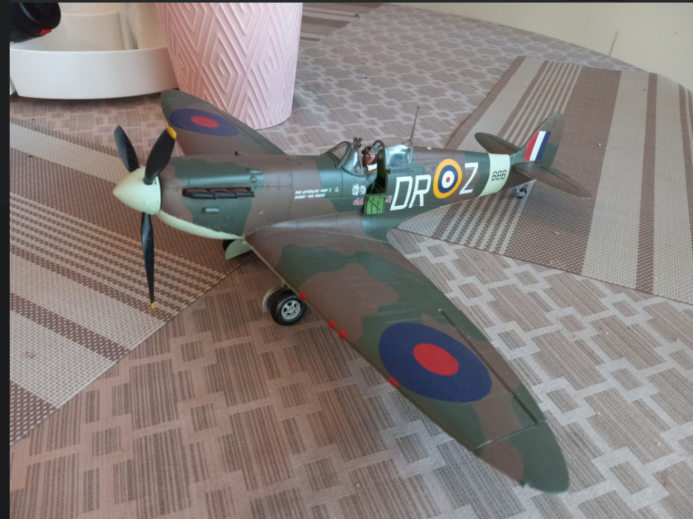 Screenshot 2023-07-23 at 12-27-19 MyAlbum (1 32) by witchy - Albums.png