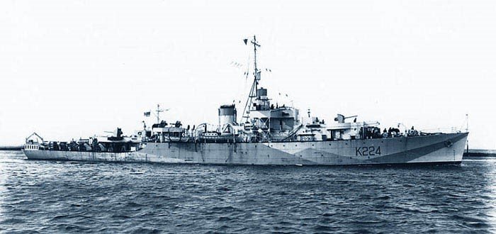 HMSItchensunk.jpg.8ca778a6bdb3124e60edd6441b998d04.jpg