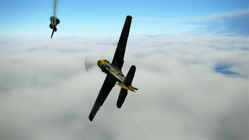Bf109E7 - 3.JG26 Saint Omer-France june 1941 '5' in action.jpg