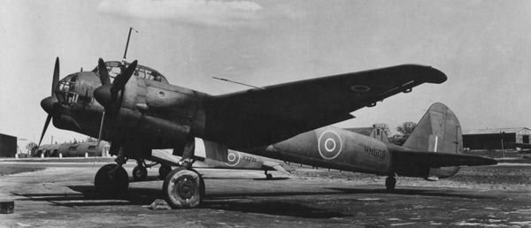 Ju88RafCaptured-01.jpg.1403d785a46b3622fb49f5151c838d7c.jpg