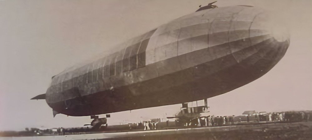 Zeppelin.thumb.jpg.afcf175c260cf5b51ca6bf2a4dc492bb.jpg