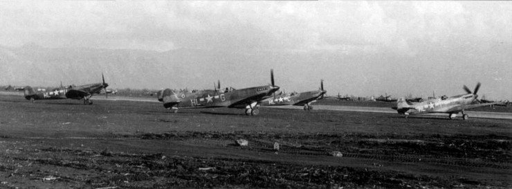 SpitfiresatAnzio.jpg.df1a656556cb66354ecc10f805d42658.jpg