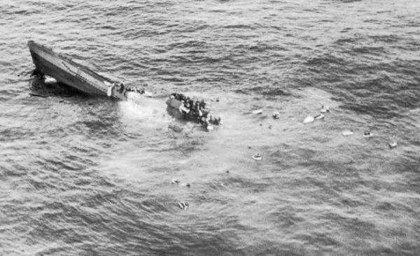 u625_sinking-2225947989.jpg.2719881a46cde1a63cec96fc4f8c9ef6.jpg