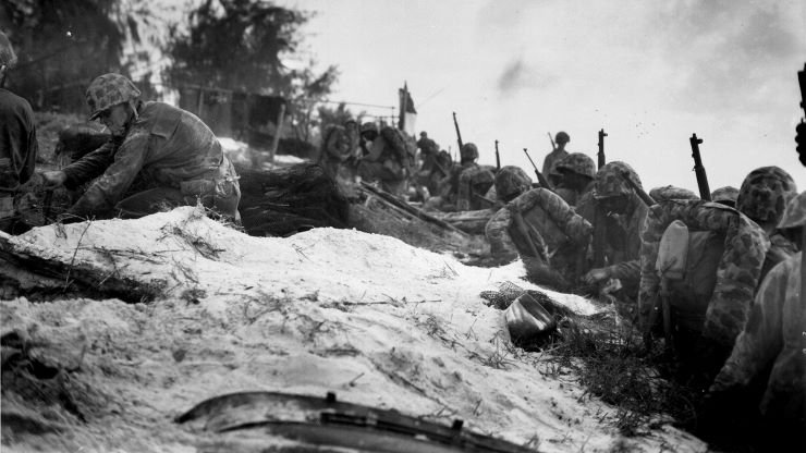 MarinesonthebeachatSaipan.jpg.bbba9efd7a4242d3d9c9257ed5b49e5a.jpg