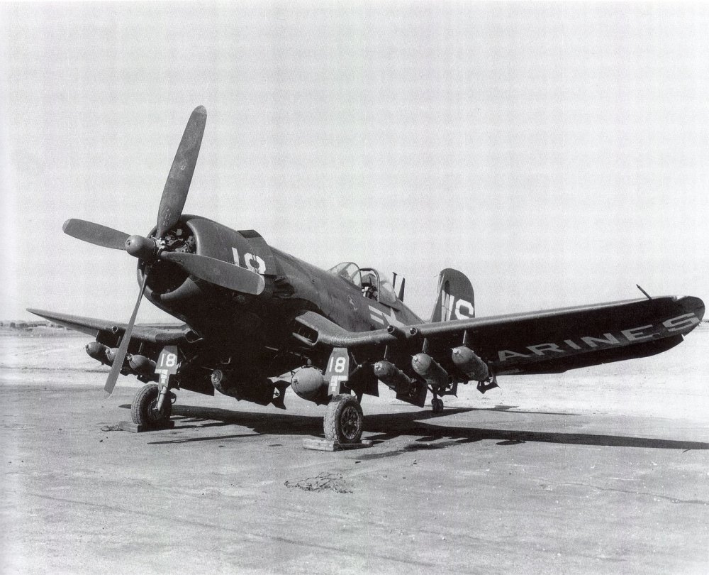 Vought-AU-1-Corsair-VMF-323-Deathrattlers-White-18-01.jpg