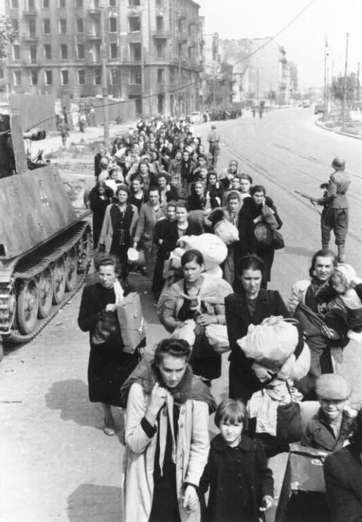PolishwomenandchildrenoftheWoladistrictbeingsenttodeathinearlyAugust1944.jpg.ee96a4ba413fde5072e0821118cbfb49.jpg