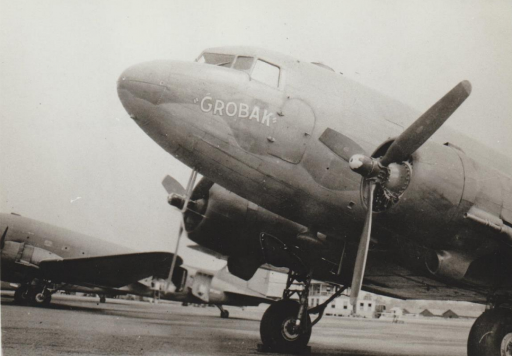 C 47 Grobak Archerfield Brisbane.png