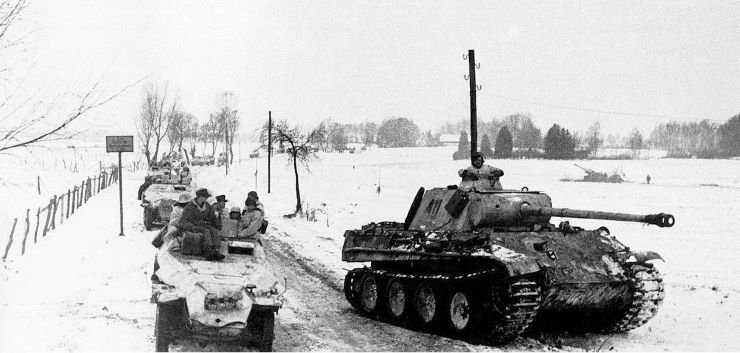GermanarmorinEastPrussiaJanuary1945.jpg.2367234ee8666c6b8ef9bc6de6c22f51.jpg