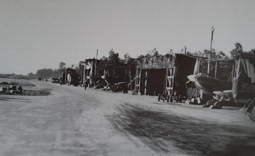 Sqn 322 Woensdrecht sh.png