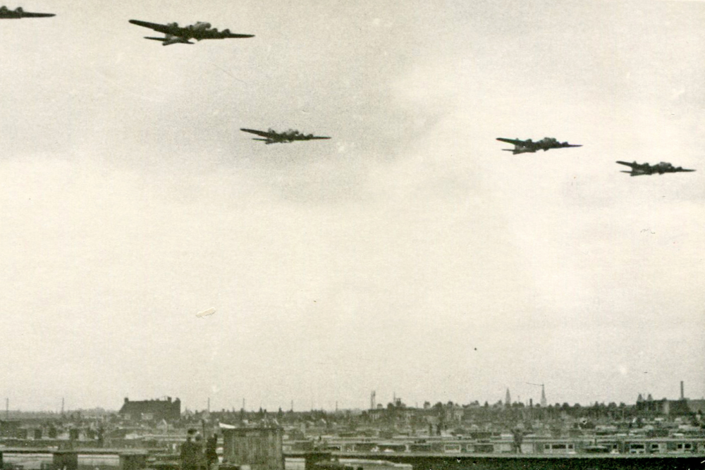 B-17's Chowhound.png