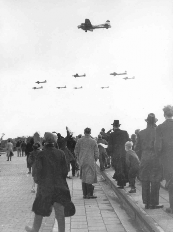 B-17's Delft to Ypenburg.png