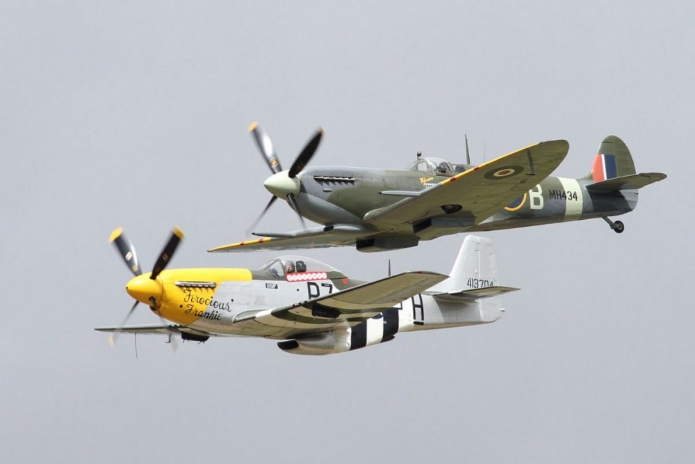 P-51-Spitfire-1200x800.thumb.jpg.aa4dab6e0836fce04267909372834d7a.jpg